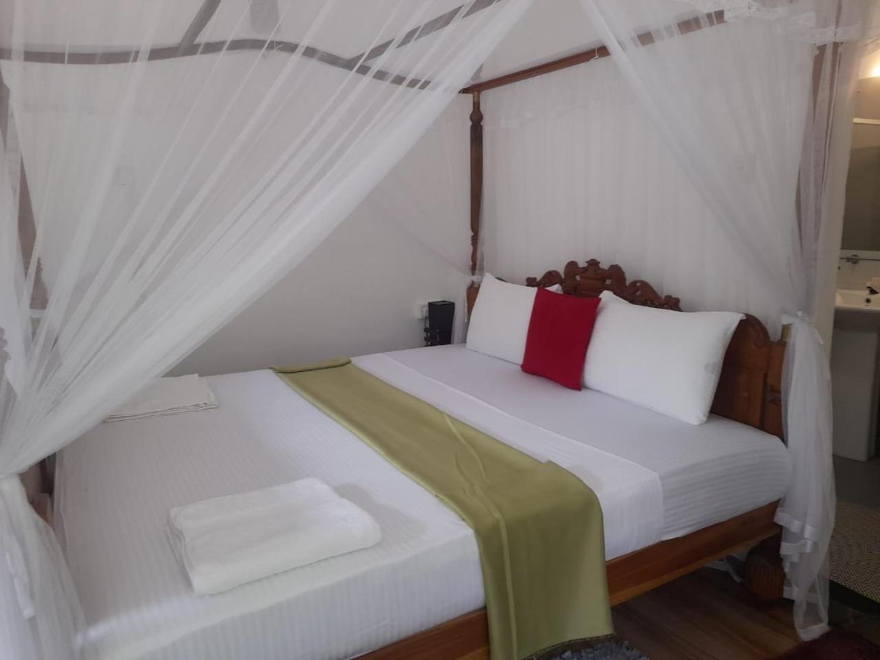 Tranquility Guest House Hikkaduwa Zewnętrze zdjęcie